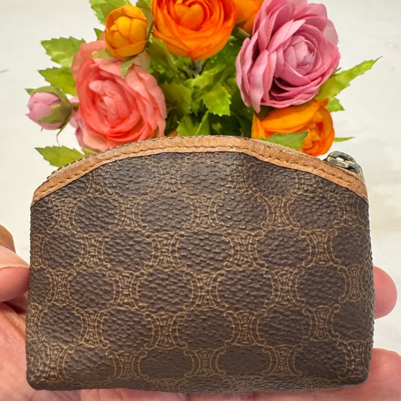 Authentic Celine small coin wallet - Picture 2 of 9